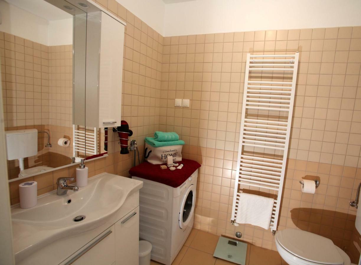 Apartment West Rijeka Bagian luar foto
