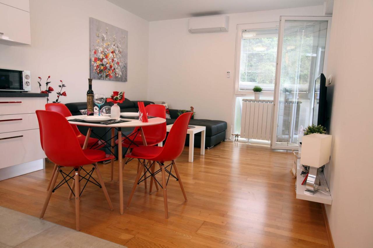 Apartment West Rijeka Bagian luar foto